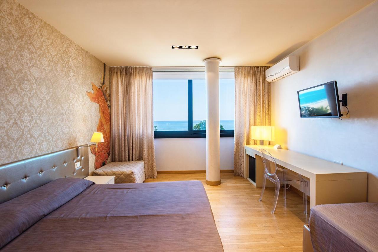 Triple Room Sea View,1225704779:JPEG